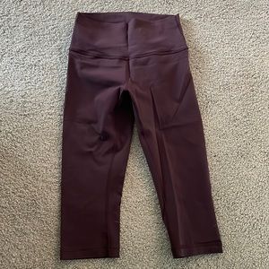 Lululemon wunder crops